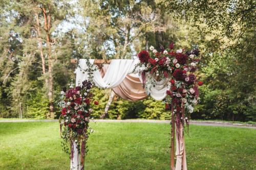 Simi Flowers & Gifts, Simi Wedding Flowers, Ventura County Florist, Bridal Bouquet