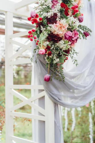 Flowers For The Wedding Ceremony, Wedding Chapel Flowers