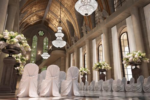 Flowers For The Wedding Ceremony, Wedding Chapel Flowers, Custom Wedding Flowers