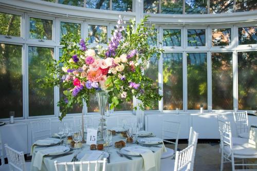 Simi Flowers & Gifts, Simi Wedding Flowers, Ventura County Florist, Wedding Reception Flowers
